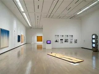 韓日アート８０年の歴史を振り返る合同企画展　横浜美術館で開催中